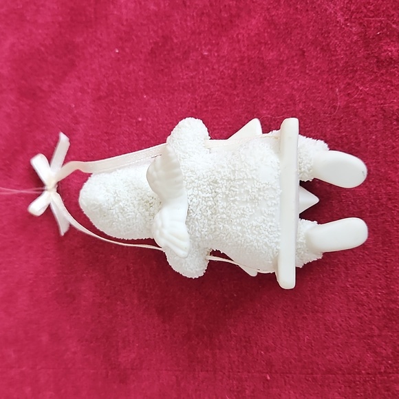 Snow Babies Swinging On A Star Ornament - Picture 2 of 9